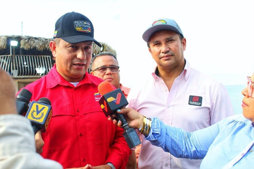 Nos preparamos de la mejor manera para recibir a propios y visitantes en la próxima temporada de carnavales 2024. Desde el Balneario Las Playitas en Calabozo, supervisamos este parador turístico que es una de las obras que el Presidente @nicolasmaduro aprobó para su culminación.