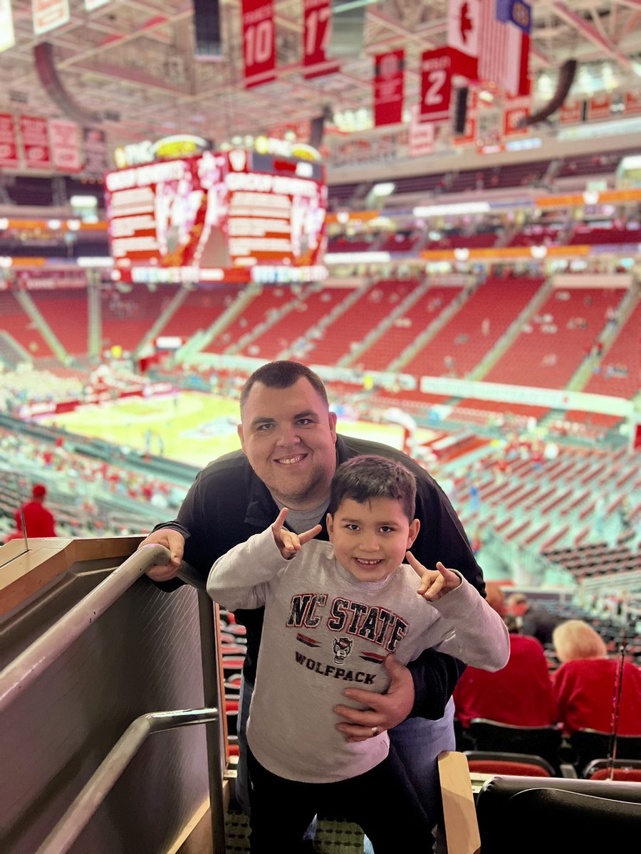 Great day for some @PackMensBball with my best friend!