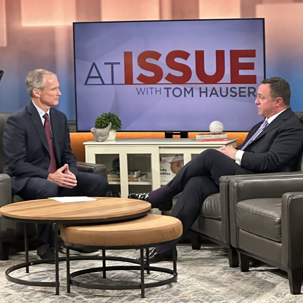 It’s a packed “At Issue” with <a href="/thauserkstp/">Tom Hauser</a> Sun 10am <a href="/KSTP/">KSTP</a>. Tom goes 1:1 with MN-3 DFL candidate <a href="/Morrison4MN/">Kelly Morrison</a> &amp; new GOP U.S. Senate candidate <a href="/JoeFraserMN/">Joe Fraser</a>. 

<a href="/EmberRJ/">Ember ReichgottJunge</a> &amp; I provide political analysis on an array of new <a href="/surveyusa/">SurveyUSA</a> numbers. Tune in. #mnleg #mnpolitics