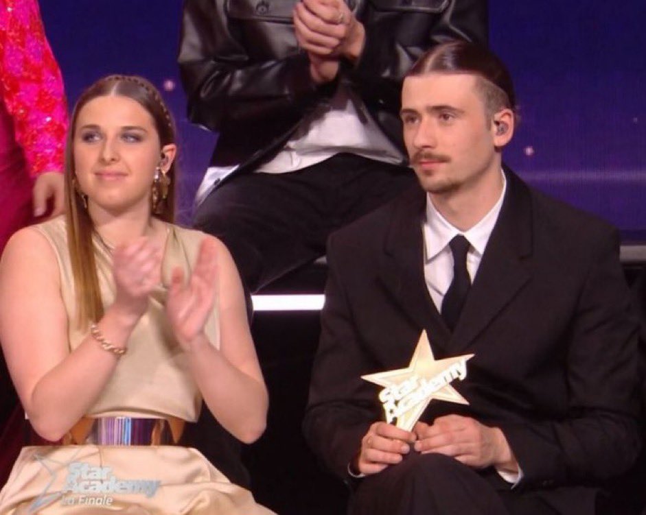 je parlerai de pierre garnier et de helena de la star ac à mes enfants vous pouvez en être sûr #StarAcademyleLive