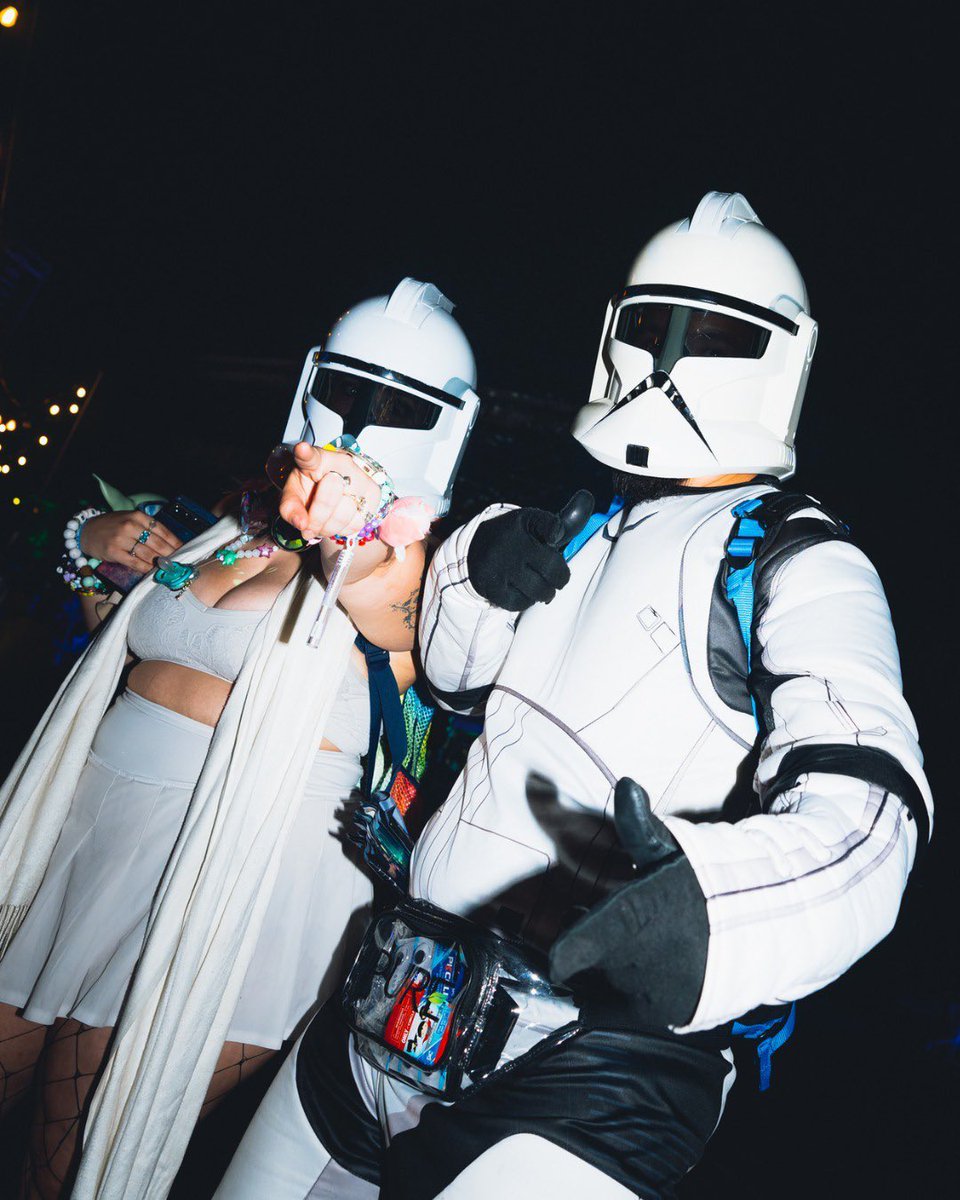 The Zone,, tweet media