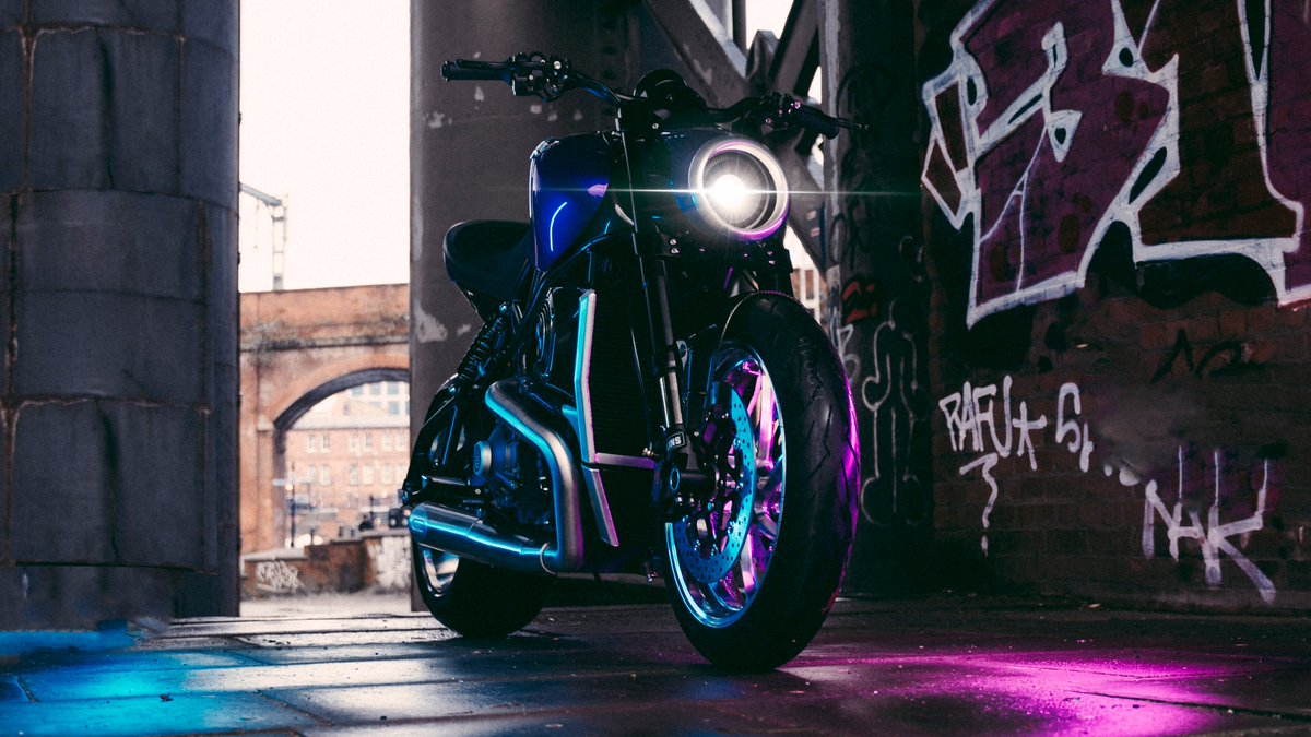 Redefine uniqueness 👀

Only 185 LightSpeed will exist, each with a 1,190cc V-twin packing 185hp. It's more than looks; it's a collector's dream.

Learn more, langenmotorcycles.co.uk/motorcycles/li….

#LangenMotorcycles #LangenLightSpeed #LightSpeed #LS12 #Motorcycle #SupernovaPurple