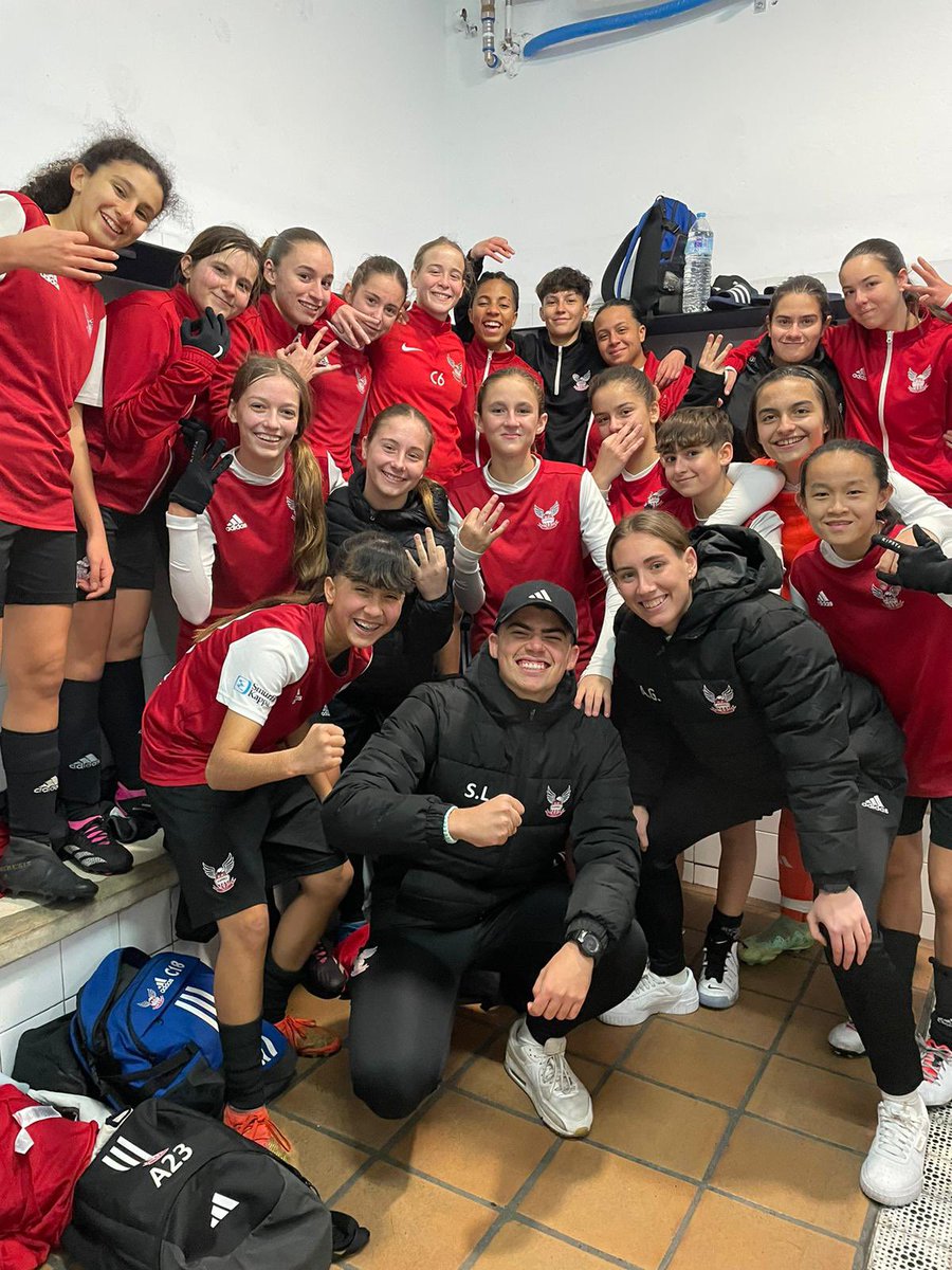 InproSports's tweet photo. 𝐂𝐚𝐝𝐞𝐭𝐞/𝐉𝐮𝐯𝐞𝐧𝐢𝐥 |

Gran partido fuera de casa para sumar 3 puntos más. 

Goles: Karen x2, Anto, Amelia x2 y Leire 

0️⃣ C.F. Ciudad De Alcoy   
🆚
6️⃣ Inpro Sports

❤️🖤🦅 https://t.co/dFTmoVCdAC