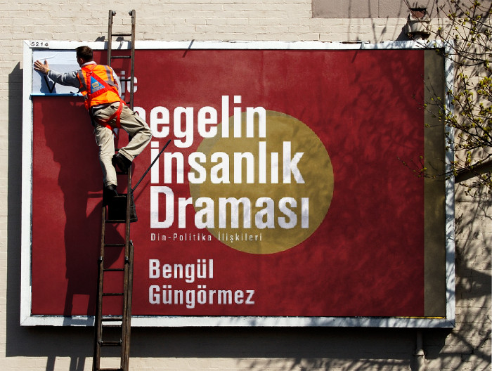 Eric Voegelin İnsanlık Draması
Din - Politika İlişkileri
Bengül Güngörmez  PARADİGMA YAYINLARI
Bu çalışma, 20. yüzyılın önemli düşünürlerinden biri olmasına rağmen çağdaşlarının çoğuna nispetle ülkemizde henüz pek az, neredeyse hiç tanınmayan bir alman filozofun, #EricVoegelin'in