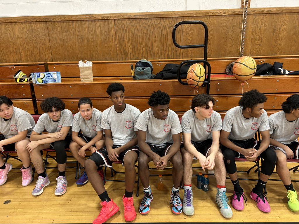 Bigjonqueens's tweet photo. Martin Luther took the win vs Morrisville-Eaton. 86-68 https://t.co/4QEp6oauRn