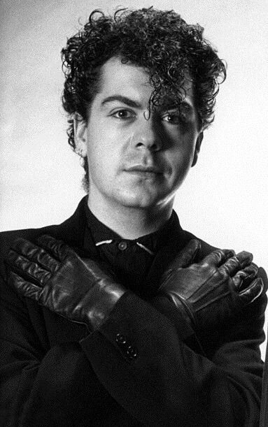 Happy Birthday Dear @LolTolhurst 🎁🙂