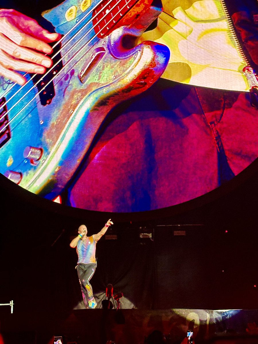 Rafid_Amin's tweet photo. Experience of a lifetime.

@coldplay

#MusicOfTheSpheresWorldTour #ColdplayBangkok https://t.co/EwtjDYQTfm