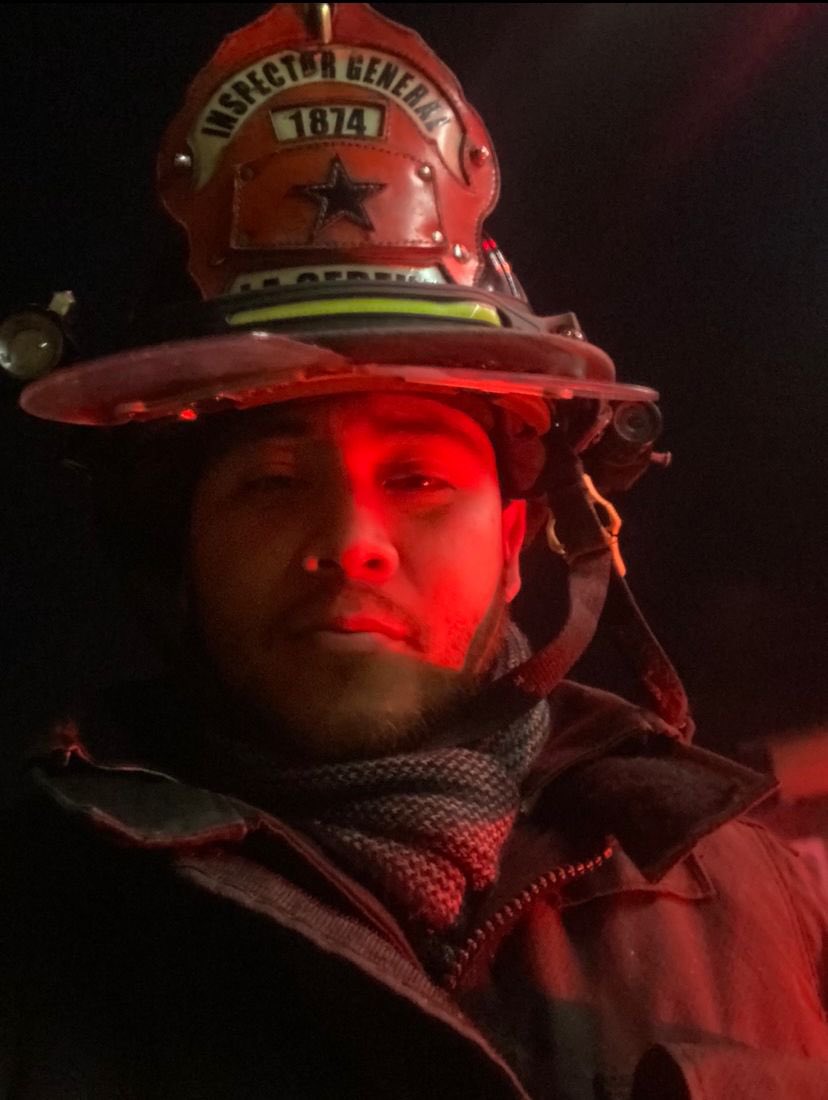 SeptimaCbls's tweet photo. Hoy, 03 de febrero de 2024 saludamos afectuosamente a nuestro voluntario Diego Latorre Castillo, quien hace 13 años forma parte de nuestra gran familia y a quien deseamos un exitoso nuevo ciclo en su vida personal y en nuestra Compañia. ¡Vayan 7 abrazos para nuestro voluntario! https://t.co/JwTxlaCV74