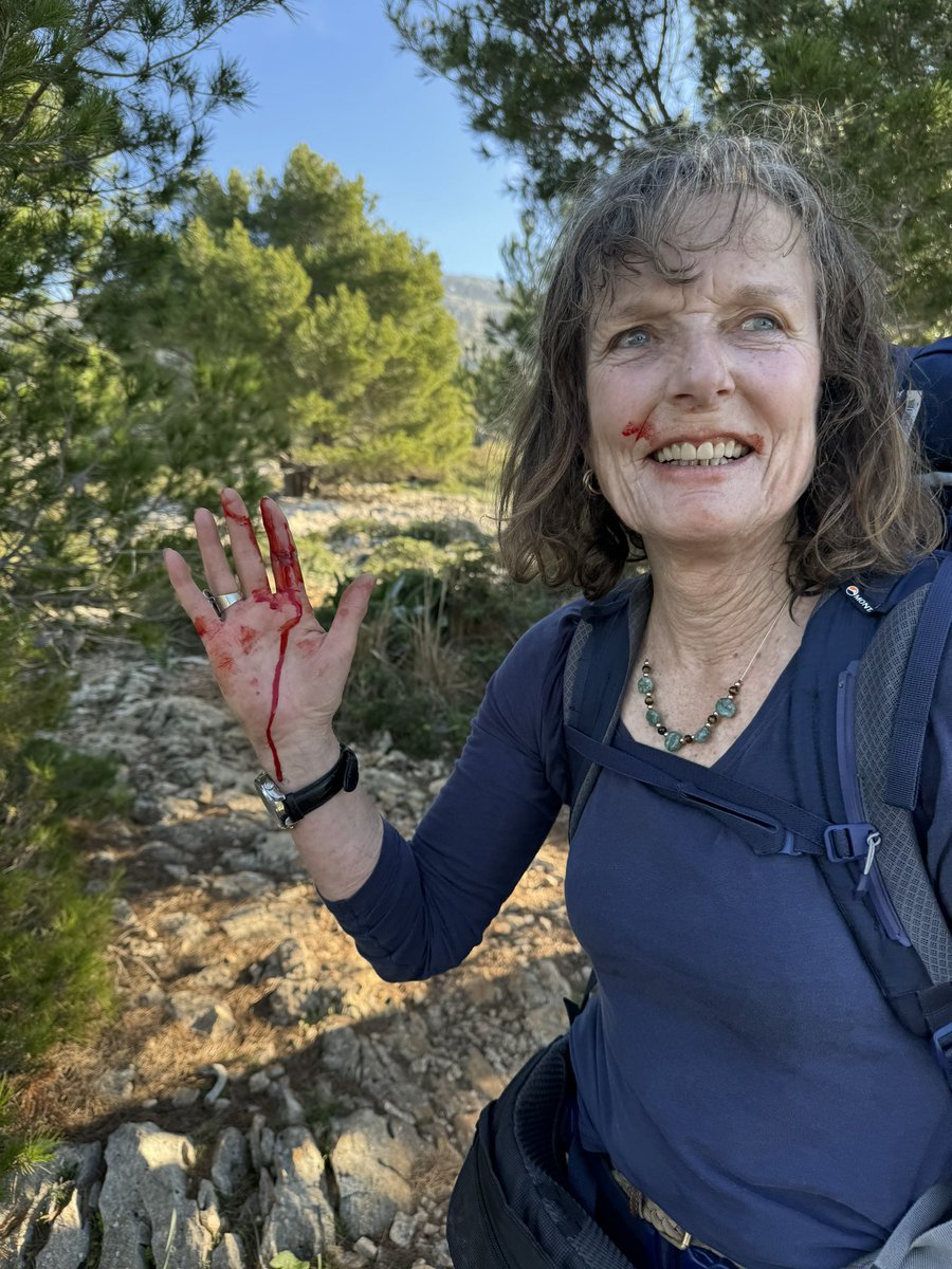 Day 2 from Refugio Ses Fontanelles to Banyalbufar. The tracks are being redone and we took a wrong turn at a detour making for some interesting climbing up sheer rock faces and very sharp bouldering. Ouchie. Making memories 🥰