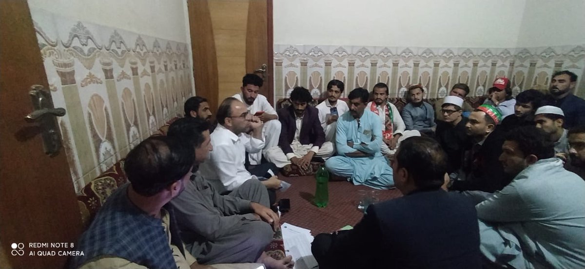 DawaKhanSabir's tweet photo. پی ٹی آئی کراچی کے جوائنٹ سیکرٹری انجینئر عبدالرحمٰن نے #NA_242 یو سی 1 بلدیہ کے پولنگ ایجنٹس کی ٹریننگ مکمل کردی
#VoteForTable #ظلم_کا_بدلہ_ووٹ_سے https://t.co/amvL5AT7OI