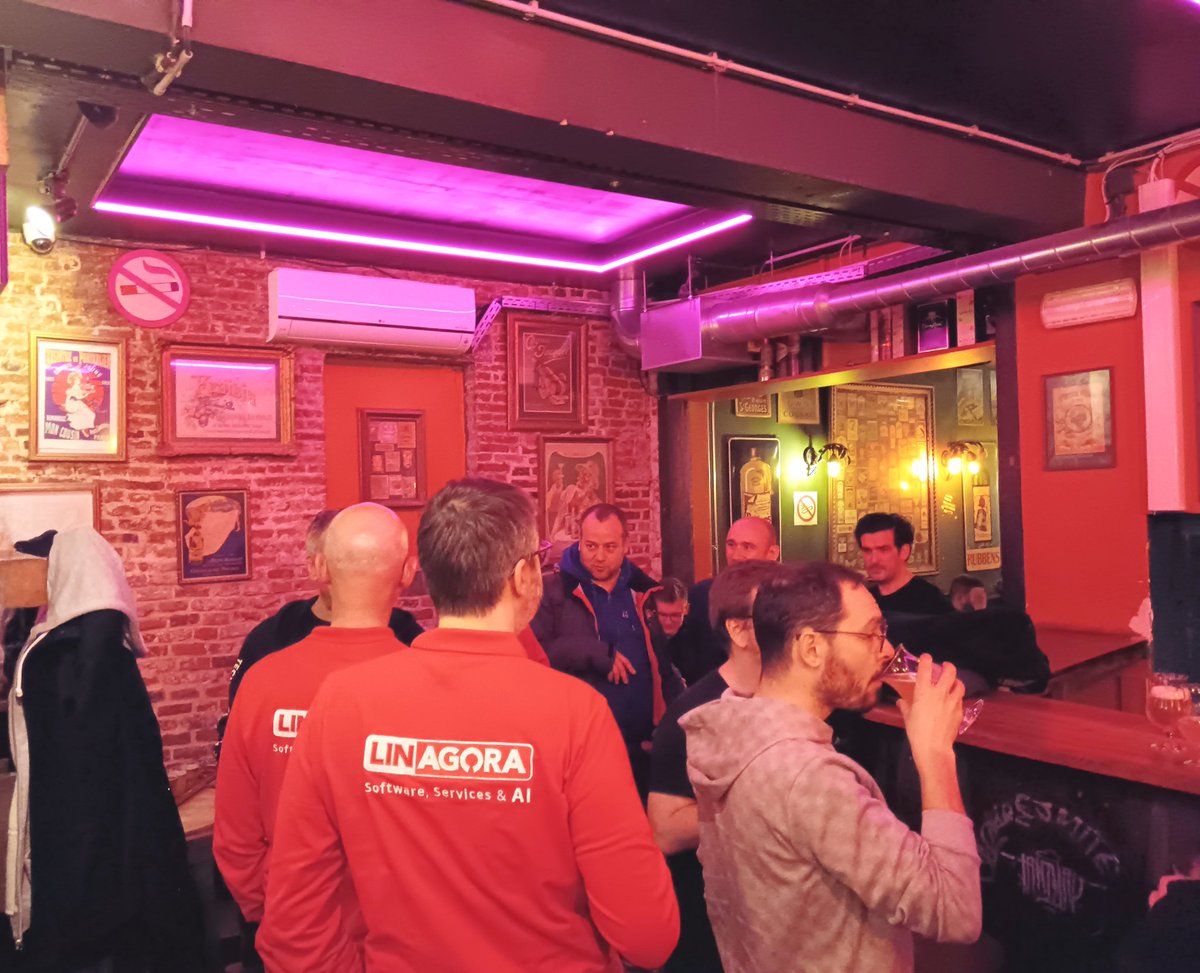 linagora's tweet image. AFTER Open Beer party going on...
Where beer and #opensource are serious matters 🍺😂
W/ @clever_cloudFR @fosdem @AtaxyaNetwork @AlexZapolsky @waxzce @fredhermelin #FOSDEM24 #FOSDEM