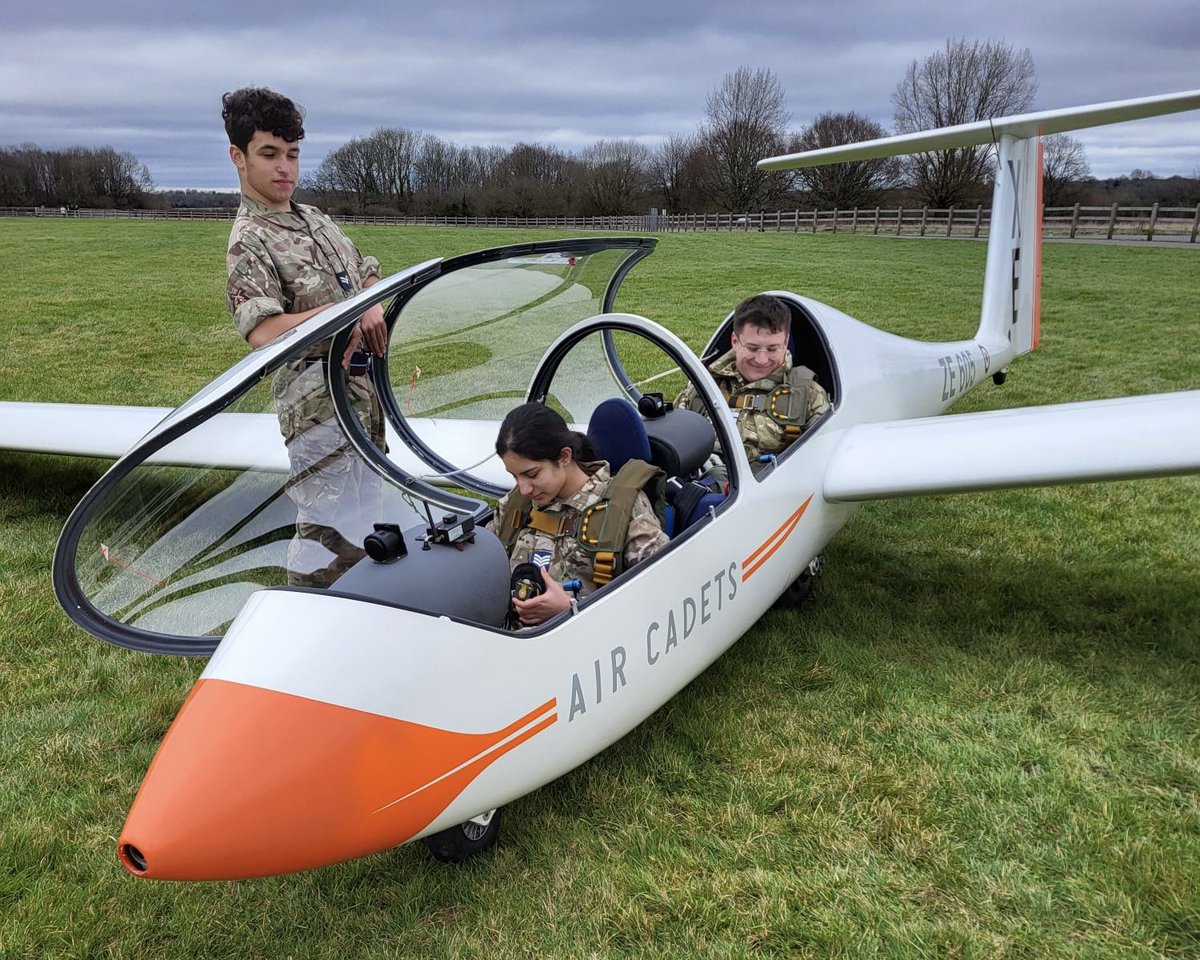 Just some pilot training this weekend for Sgt Akbar 😊 Today working her way through the Gliding Scholarship syllabus with APO Dykes

There are so many cool things you can “do, learn, be” in <a href="/aircadets/">RAF Air Cadets</a> and a pilot is absolutely one of them. 

Do, learn, be - oh we like that! 🫡
