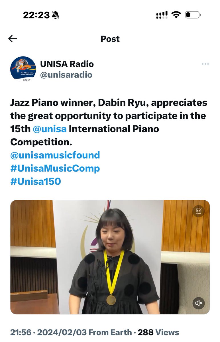 NapjadiLetsoalo's tweet photo. I called it yesterday! Her passion was clear! She enjoyed herself, and she took the prize home. I gave her a standing ovation after her performance last night! Congratulations Dabin Ryu! #UnisaMusicComp
@unisamusicfound
#Unisa150 https://t.co/203U5bNjId