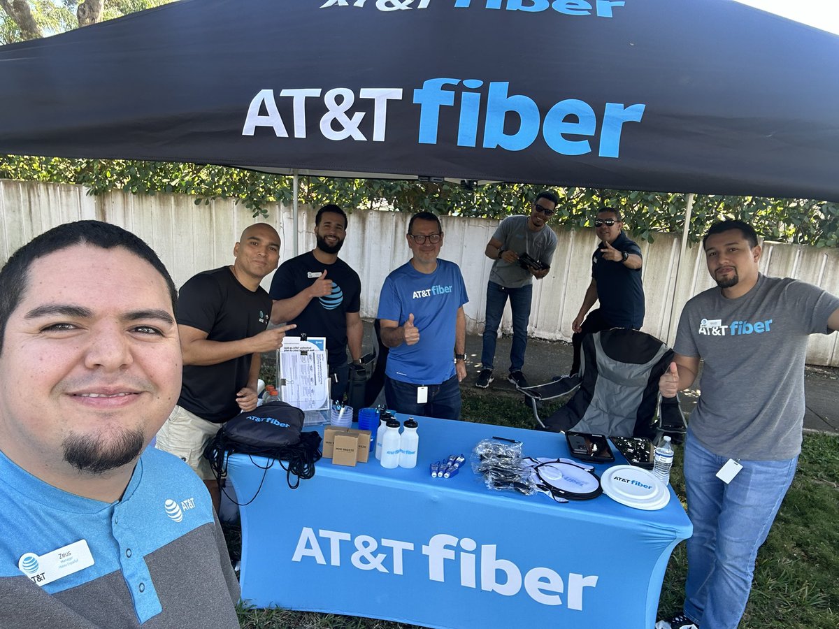 🚀 Big news for the fiber community! Our London, Bird Road, and Dadeland stores are joining forces for an exclusive AT&T Fiber Prospect Event. Discover how ultra-fast internet can transform your digital world. Don't miss out! 🌐 #ATTfiber #CommunityConnection #Lifeatatt #OneFLA