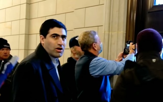 The onetime editor of a Jewish newspaper who claimed that he was at the Capitol riot to cover it, Elliot Resnick, 40, of New York City, pleaded guilty last Tuesday to one felony for his actions that day. #LockThemAllUp #DemVoice1