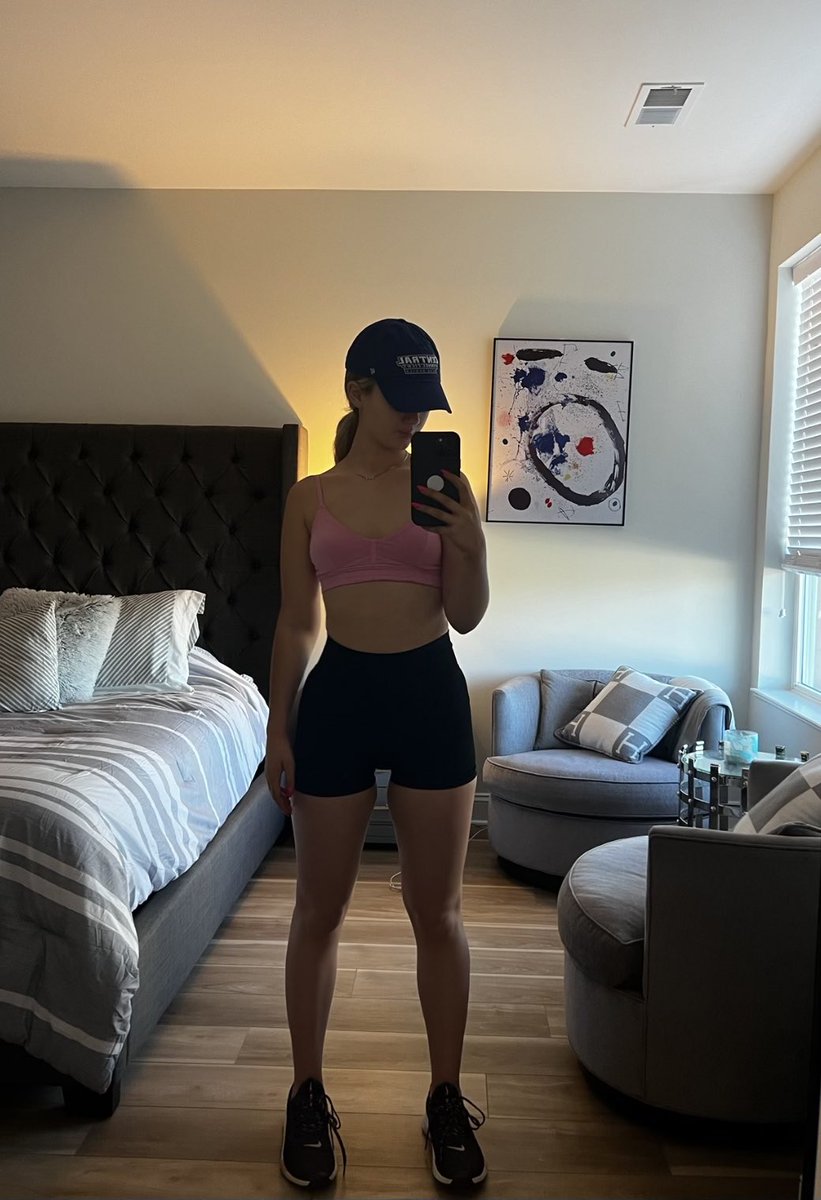 bvimbor11's tweet image. 7 miles✅🏃🏼‍♀️