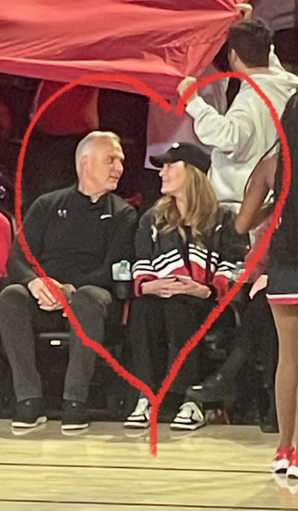 Two lovebirds hanging out at the Georgia basketball game!