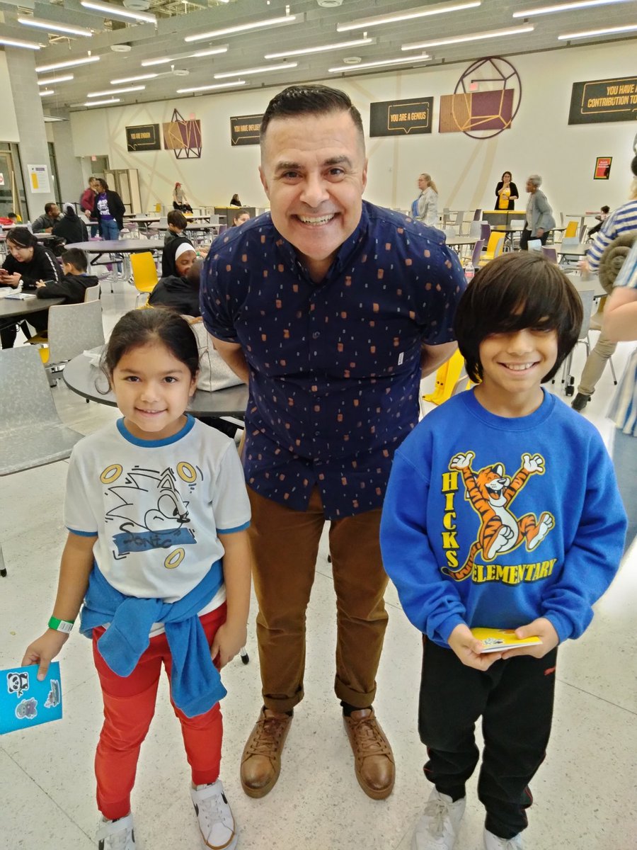 Señora Sanchez tweet media