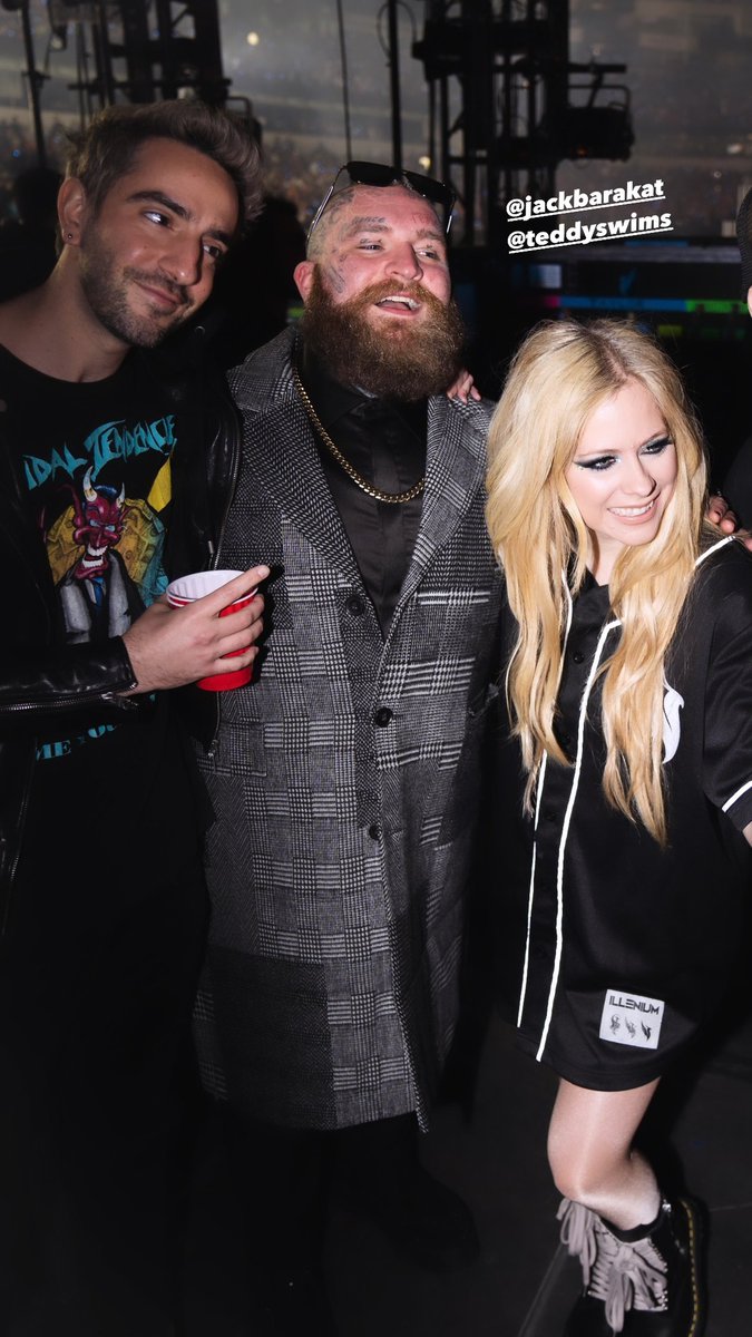 AvrilTribe's tweet image. New photos! 
#AvrilLavigne #Illenium #AllTimeLow #JadenHossler #LandonBarker #TeddySwims