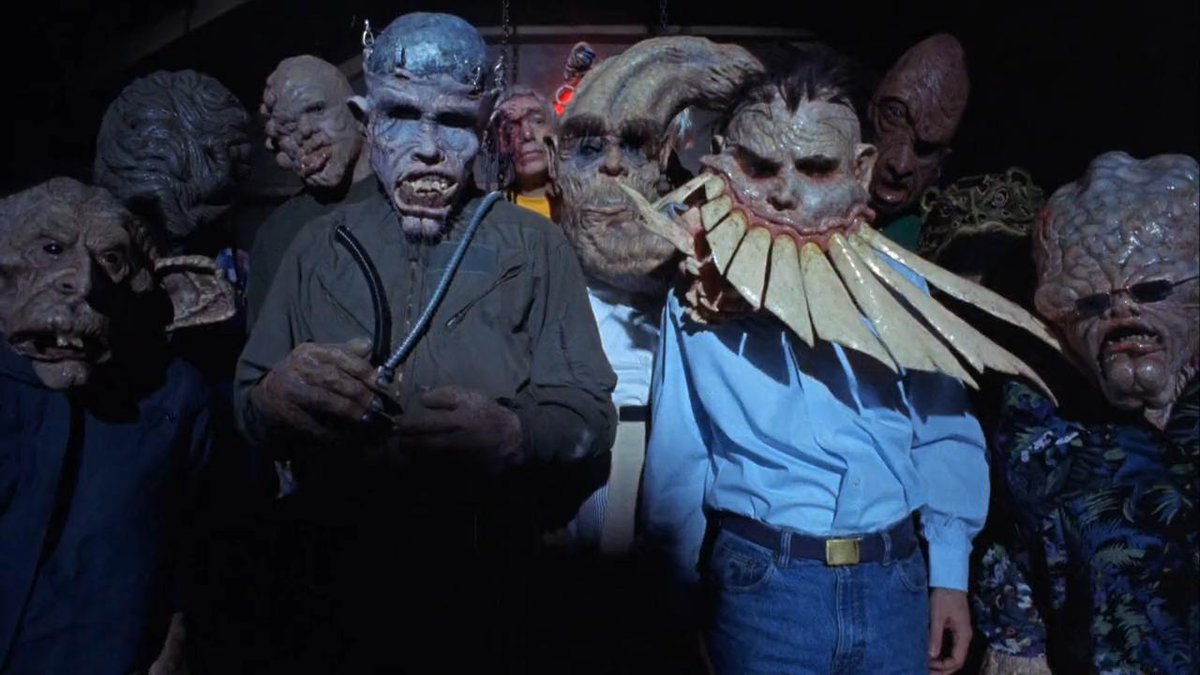 JeffWhitmire1's tweet photo. Mad props to the creature designs in this movie!! #BasketCase2 https://t.co/j4miziRHFu