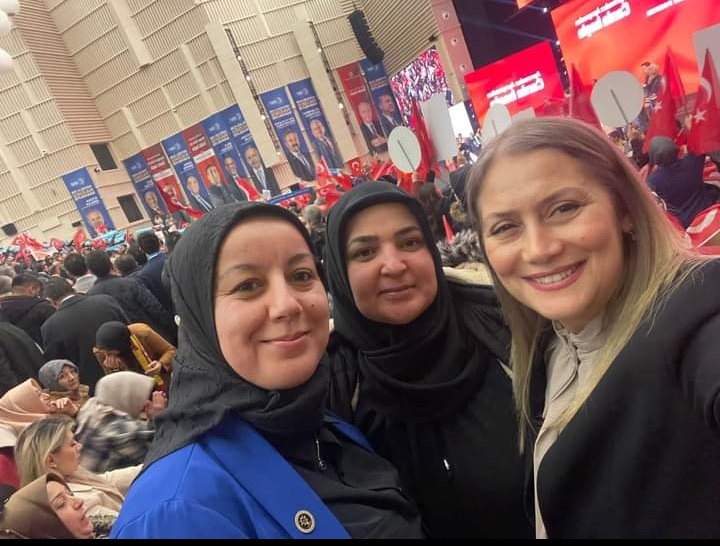 AkPartiTomarza1's tweet photo. 📍Kayseri Cumhur İttifakı Aday Tanıtım Toplantısı

Kayseri'mizin Büyükşehir ve 16 ilçesinin aday tanıtım toplantısını büyük bir coşkuyla gerçekleştirdik.

Kayseri İçin Hazırız Kararlıyız😎💪🏻 https://t.co/Zwv1XY4bVj