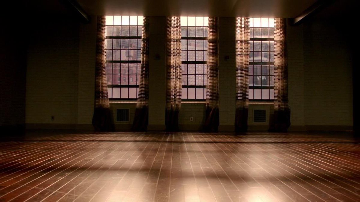 itsthekarevs's tweet photo. What’s a still from a movie or TV show that will completely devastate anyone who has seen it, but seem completely unremarkable to anyone who hasn’t? https://t.co/mLdPxayhec