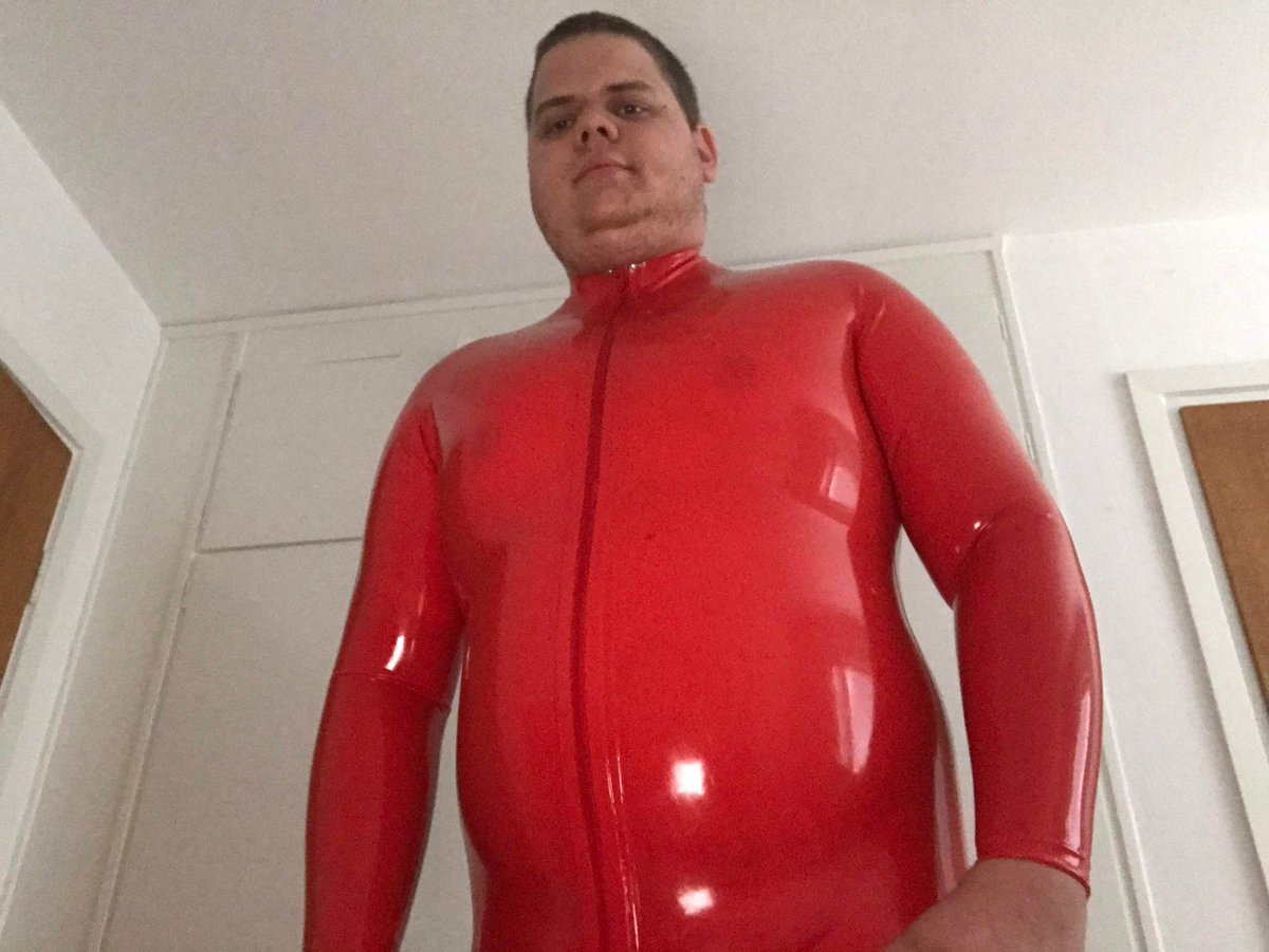 DefectiveHamst1's tweet photo. Thats me.  Would love to have a visitor for fun.  #gayswed #gay #kinky #gayswedish https://t.co/0tbDxhzJxV