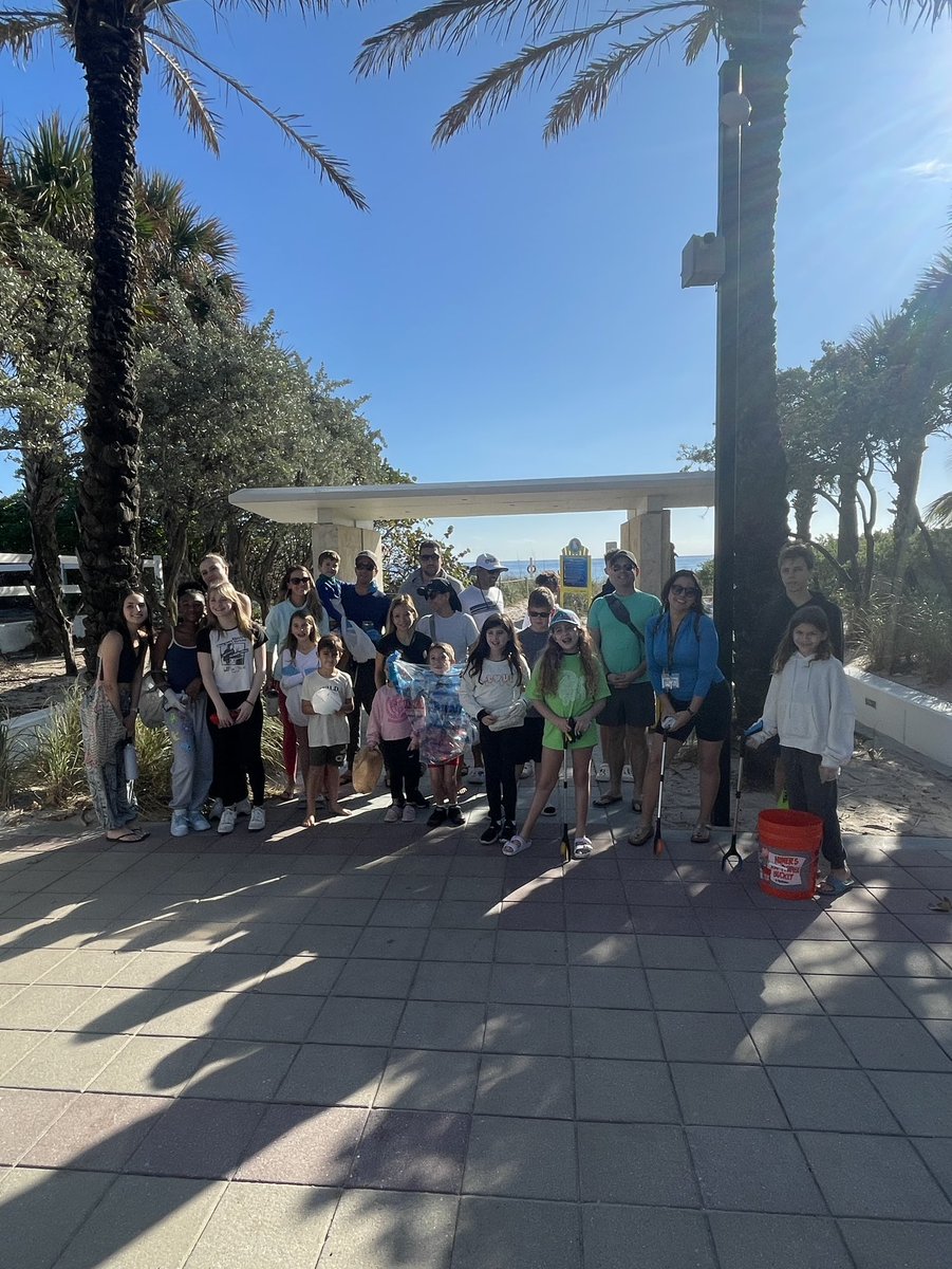 STEAMwithYsa's tweet image. Inspired by my @NAEducation students who have a heart and passion to make the world ๐ a better place ๐ค
Today one of my @NBPSEagles students organized a beach cleanup ๐
#beambitious to do better