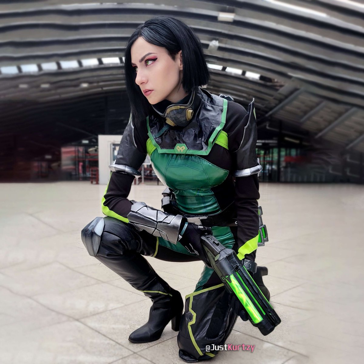 TechPortEsports's tweet photo. Did you see the latest Community Roundup for Valorant? We loved @Runa_illust___ illustration and the work cosplayers @Kurtzy_ and @in8flo_official put in!!
#communityroundup #community #gaming #cosplay #valorant #Riotgames https://t.co/CdfvvZc54W