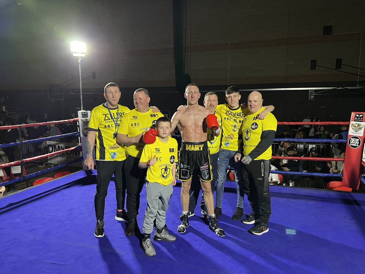 Tom Summebell with a unanimous points win in his first six rounder tonight 🥊