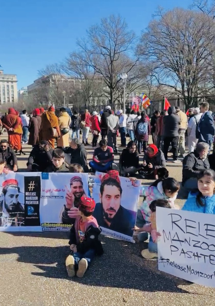 PTM America is protesting in front of the White House against the powerful circles and rulers of Pakistan for keeping PTM leader Mishra Manzoor Pashtun in illegal prison and inhumane behavior during his imprisonment.
 #ReleaseManzoorPashteen
#PTMWhiteHouseSitIn
@ptm_usa