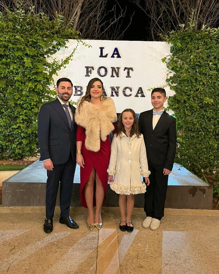 FallaLaPalmera's tweet photo. Sopar de germanor de les falles 2024.

#fallalapalmera #falles2024 #palmeritosinfantils #palmeritos #monfaller #fallessagunt https://t.co/NMxNMQtEt4