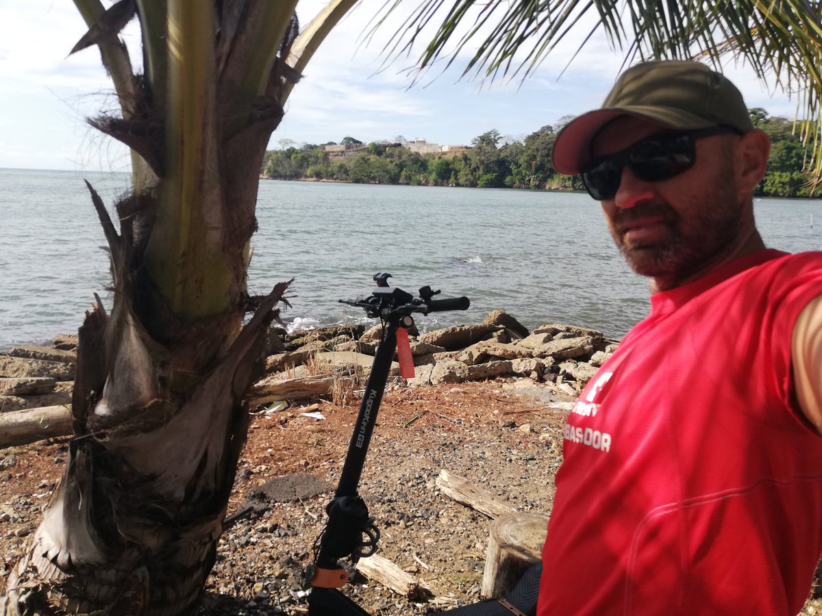 PLuttenberger's tweet photo. On Grand Tour with my #scooter...first a tourist lap at Forte Lorenzo than switching into race mode on the airfield 😁
#Panama https://t.co/4GWVORXh20