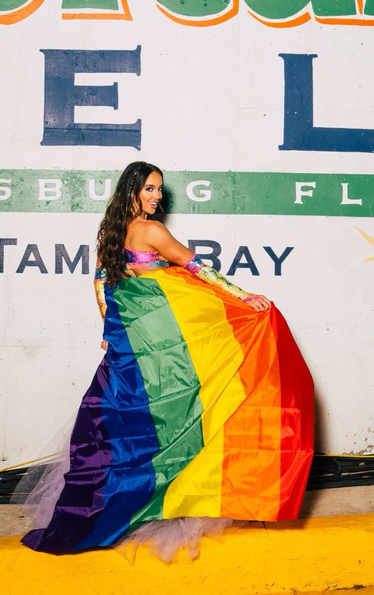 This little light of mine 🌼🩷🦋🌈🦄🍭👑