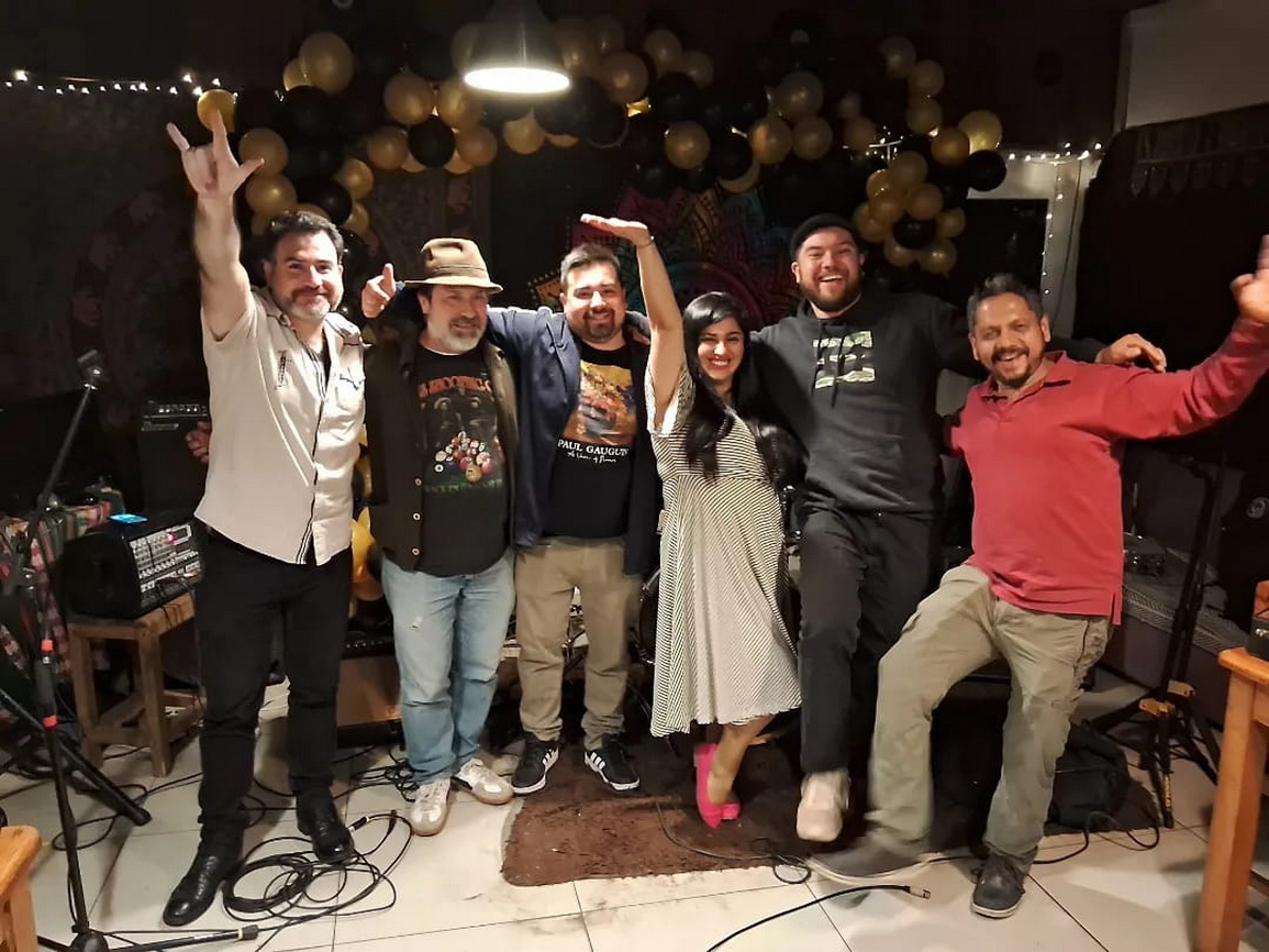 BoletinW's tweet photo. MUTARELLO &amp; CAMPESINO : PODEROSA GIRA BLUSERA https://t.co/0kXsNOvoOX via @El Wachyman https://t.co/b53caUC3L8