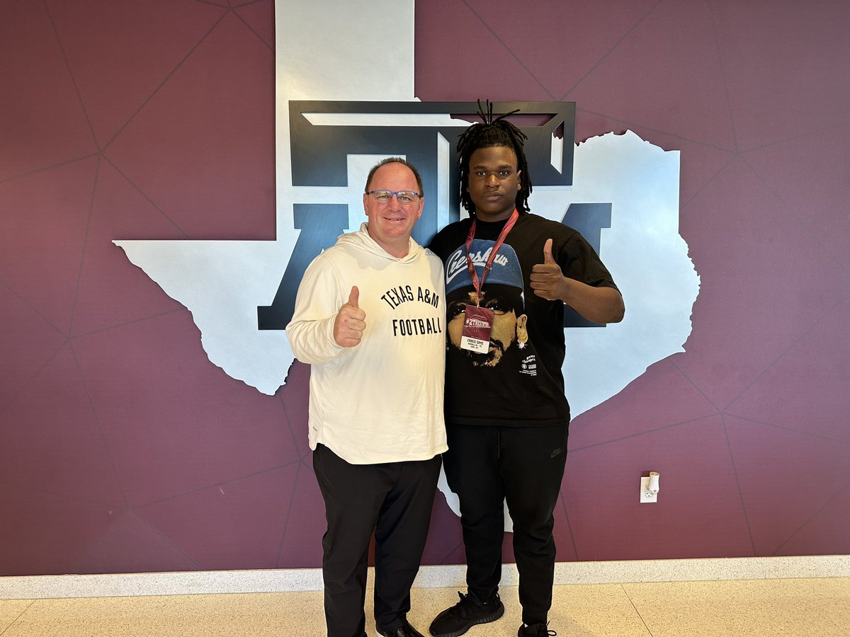 After a great conversation with @CoachMikeElko I’m blessed to receive my 1st SEC offer from Texas A&M University!! @SpenceChaos #GigEm @BrianRandle40 @preston_rambo @LaytonBrian @On3sports @AggieFootball