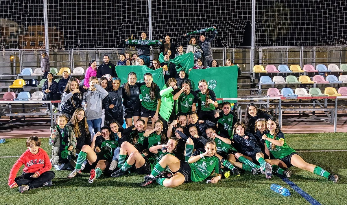 SMXathletic's tweet photo. ⚽💚 LIGA FEMENINA CADETE/JUVENIL F11 | Grupo Único | Jornada 10 🏆
✅ @SMXathletic 6 - #CDZeneta 0
🔝 Otro triunfo muy trabajado de nuestras chicas que siguen en lo más alto de la clasificación ¡Vamos ese #equipoFEYMAR! ✨ https://t.co/W7lWqXuUPT