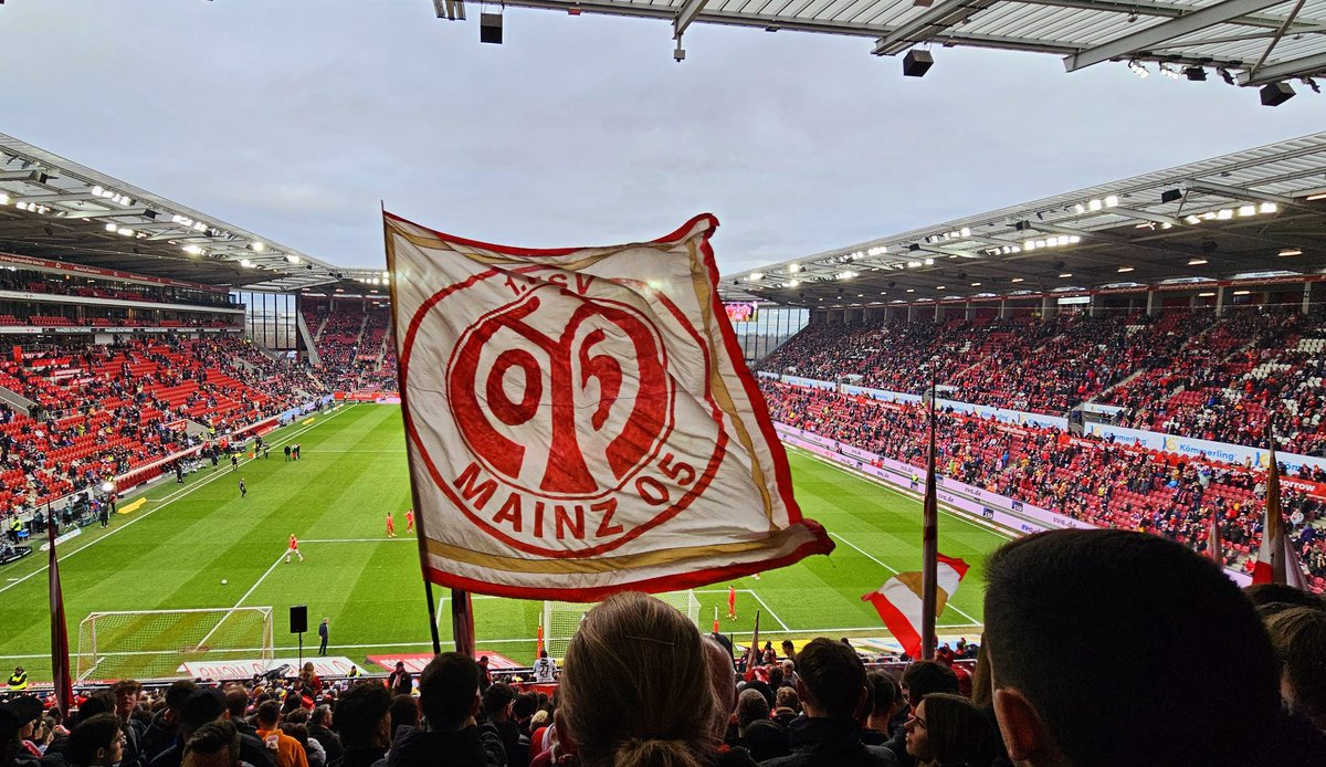 #mainz05#rblock
#bundesliga
#niemalsaufgeben
#einmalmainzerimmermainzer