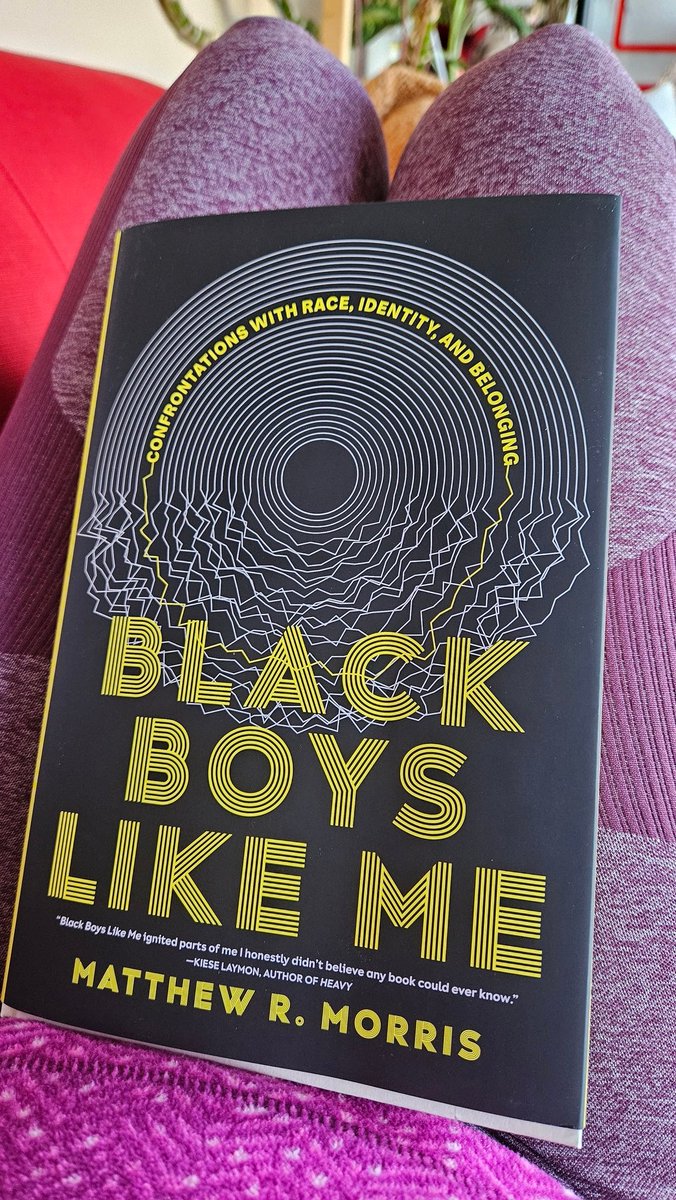 Starting of Black History Month with this new book by @callmemrmorris -an amazing educators in the @tdsb. Thx U for creating a learning space that creates a better understanding of the Black experience especially as it relates to Black boys.@tdsb_cebsa @LC2_TDSB @tdsbAfricanHM