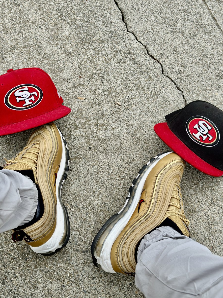 BtotheJ's tweet photo. #BHMKOTD24 #BHMKOTD
@JerLisa_Nicole
Day 3 "First Lady" a hat to go with your kicks
Gotta rep for the SuperBowl BAYBEE!!! let’s go 9ers. 👏🏼👏🏼 👏🏼👏🏼👏🏼 #goldenbullets #NinerGang #ninerempire
This Monthly challenge is fun!!! https://t.co/gbEueKYRp3