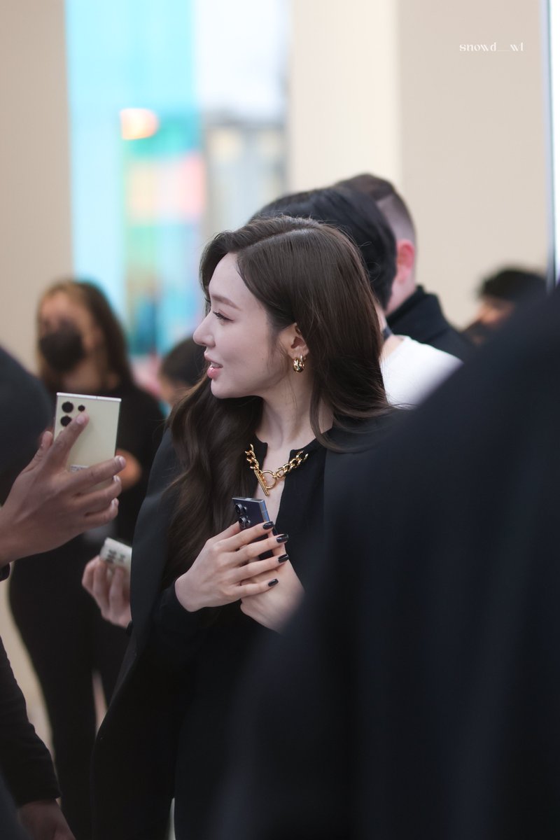 snowd_wt's tweet photo. 240203

#티파니 #티파니영 #Tiffany #TiffanyYoung #SamsungxDIVE #GalaxyExperience #DIVEStudios https://t.co/nJA2RrdEMQ