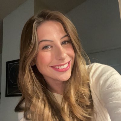 Julia7Bryant's tweet photo. #NewProfilePic https://t.co/p7IUPyrtWc