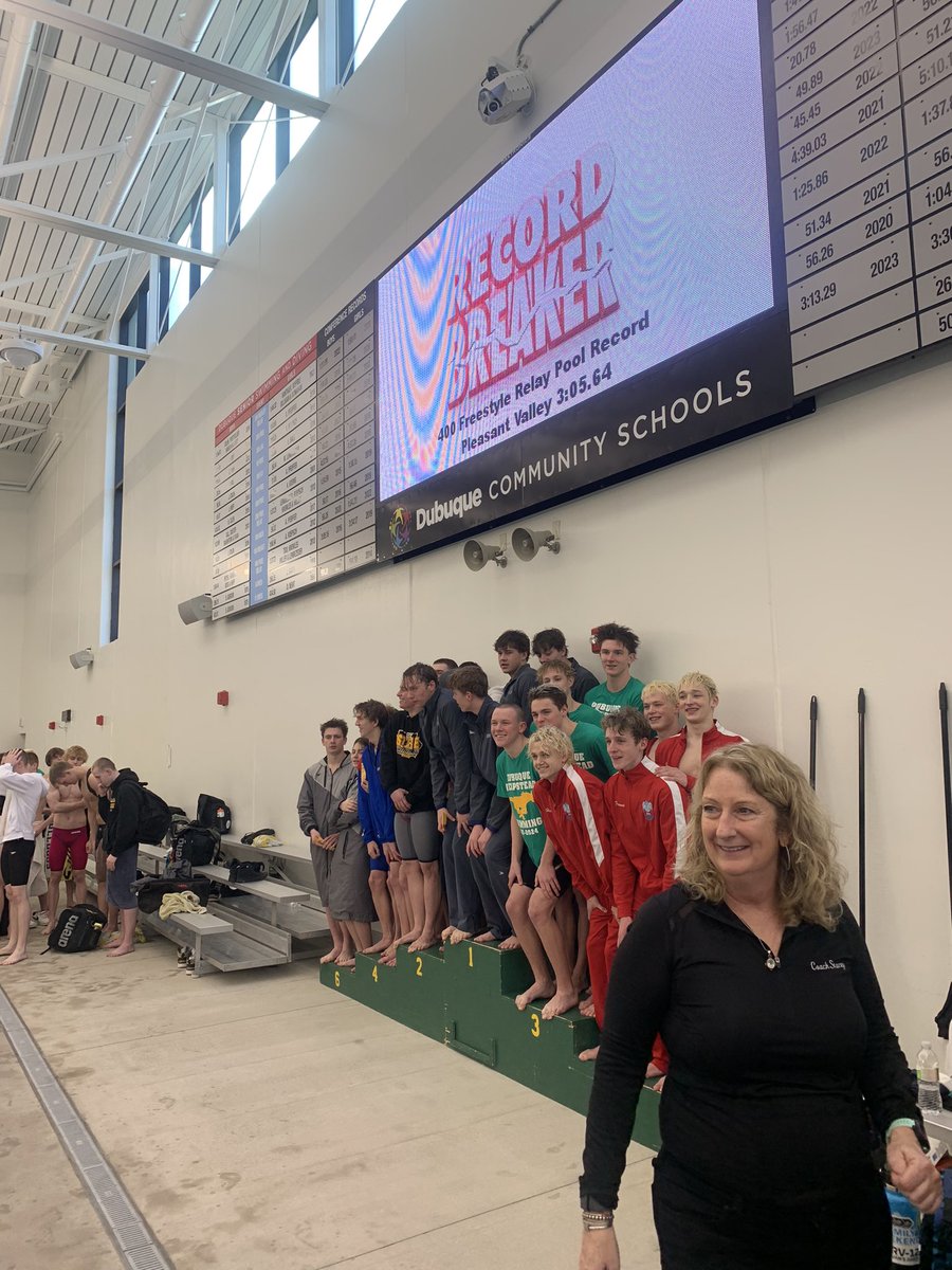 PVboysSwim's tweet photo. 🚨400 Free Relay 🚨 
PV takes🥇in 3:05.64 breaking another school record and Dubuque pool record (Gorman, Steward, Gray, Chiles) https://t.co/BdwhkxFncy