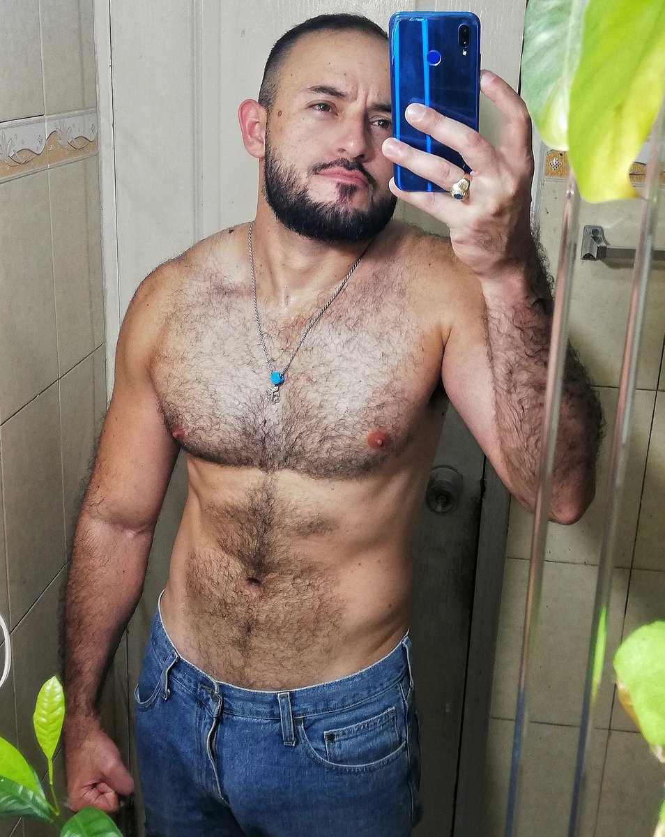 HectorA57's tweet photo. Feliz sábado, con alegría 🐻
#Beachtime #mar #summer #playateta #otter #huawei #verano #panamaCity #beach #smile #feliz #chest #workout #fitness #beardedman #bear #gains #homensdebarba #chest #barbudo #hairyman #tan #instagram #sea #shirtless #hairychest #oso #woof #Peito https://t.co/zQjhvbYrqX