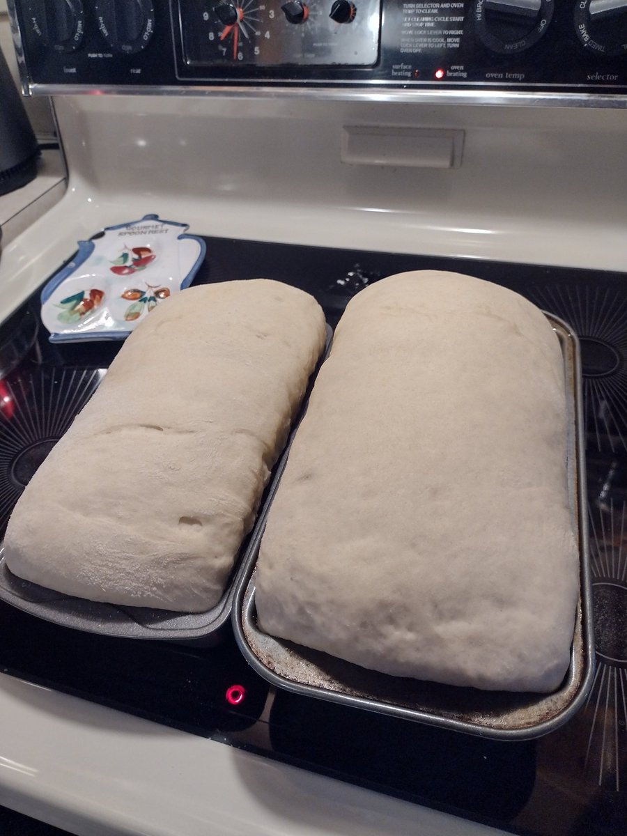 It's that time again!
#HomemadeBread #WeekendBaking