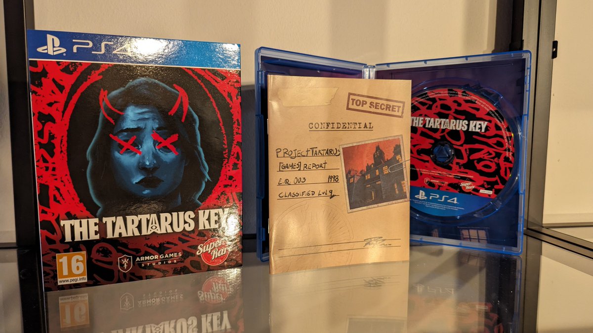 My preorder for <a href="/TartarusKey/">The Tartarus Key</a> from <a href="/SuperRareGames/">Super Rare Games</a> arrived this week.

A stunning physical release of one of the biggest indie horrors from 2023.

Slipcover ✅
Manual/Booklet ✅
Switchable Cover ✅

The attention to detail absolutely superb. Definitely pre ordering more horror