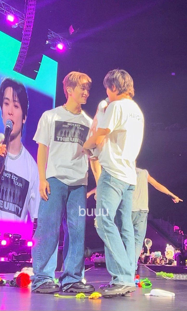 ifullsunyou's tweet photo. มุมนี้เห็นสายตาม้าคชัดมาก แกก็คลั่งรักเกิ้น https://t.co/0b9quNlp5A