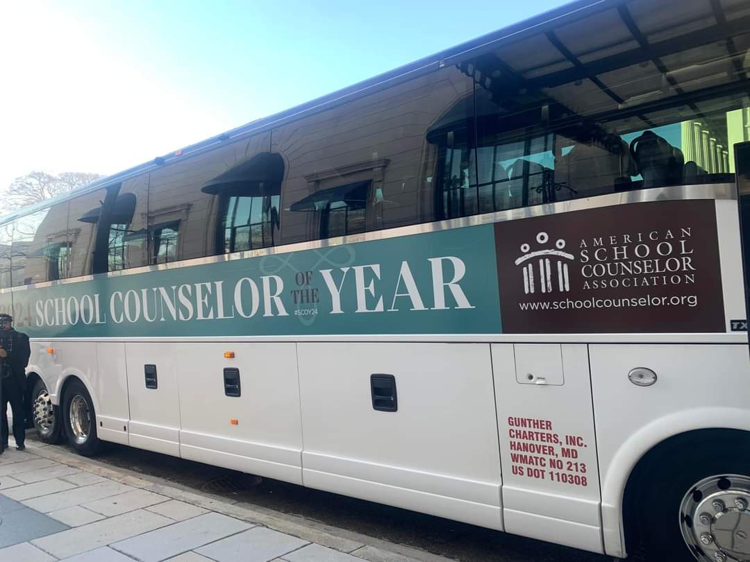 The privilege of my career to represent <a href="/FCPSMaryland/">FCPS-MD</a> and <a href="/LNESPanthers/">Lincoln ES</a> in our nation's capital as ASCA's national representative for the state of Maryland.  #SCOY2024