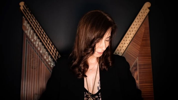 themontrealer's tweet image. Didem Basar - Continuum
Virtuoso #DidemBaşar shares with us her new compositions for #kanun (Turkish zither) and string orchestra.
#stringorchestra @SalleBourgie #Montreal #music #worldmusic @AndaraQuatuor 
wp.me/p4jJoz-ffB