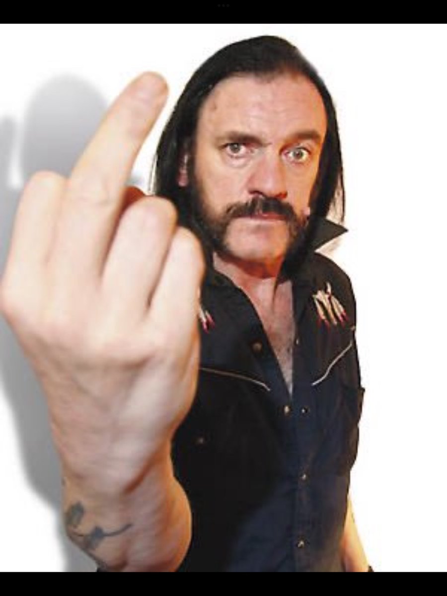 Robertboston tweet media